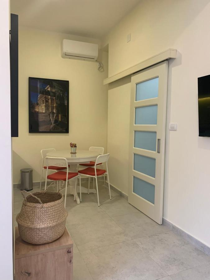 Apartament Sunlit Artist Studio Belgrad Zewnętrze zdjęcie